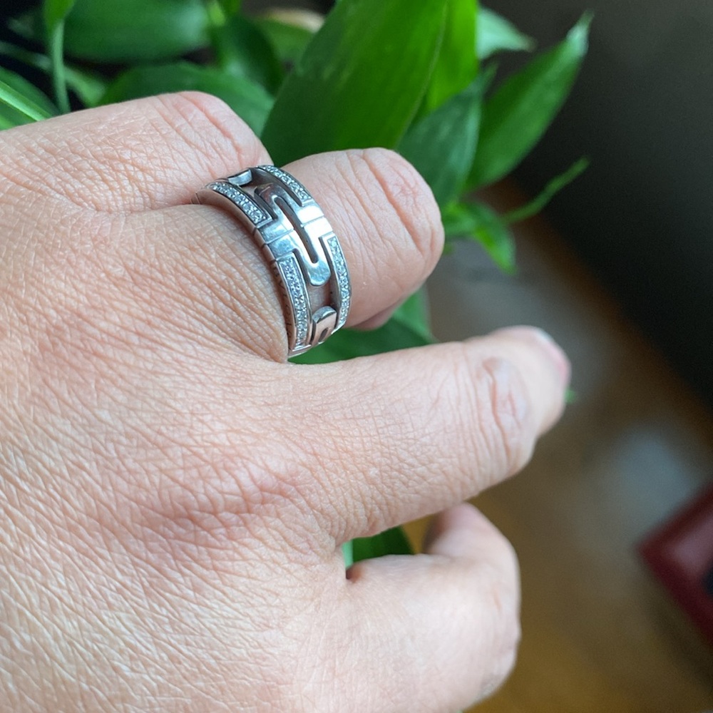 18k Gold Bvlgari Diamond Ring FIRM - Picture 10 of 12